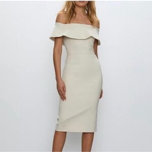 Aritzia Babaton Ruslan Off-Shoulder Dress in Cream